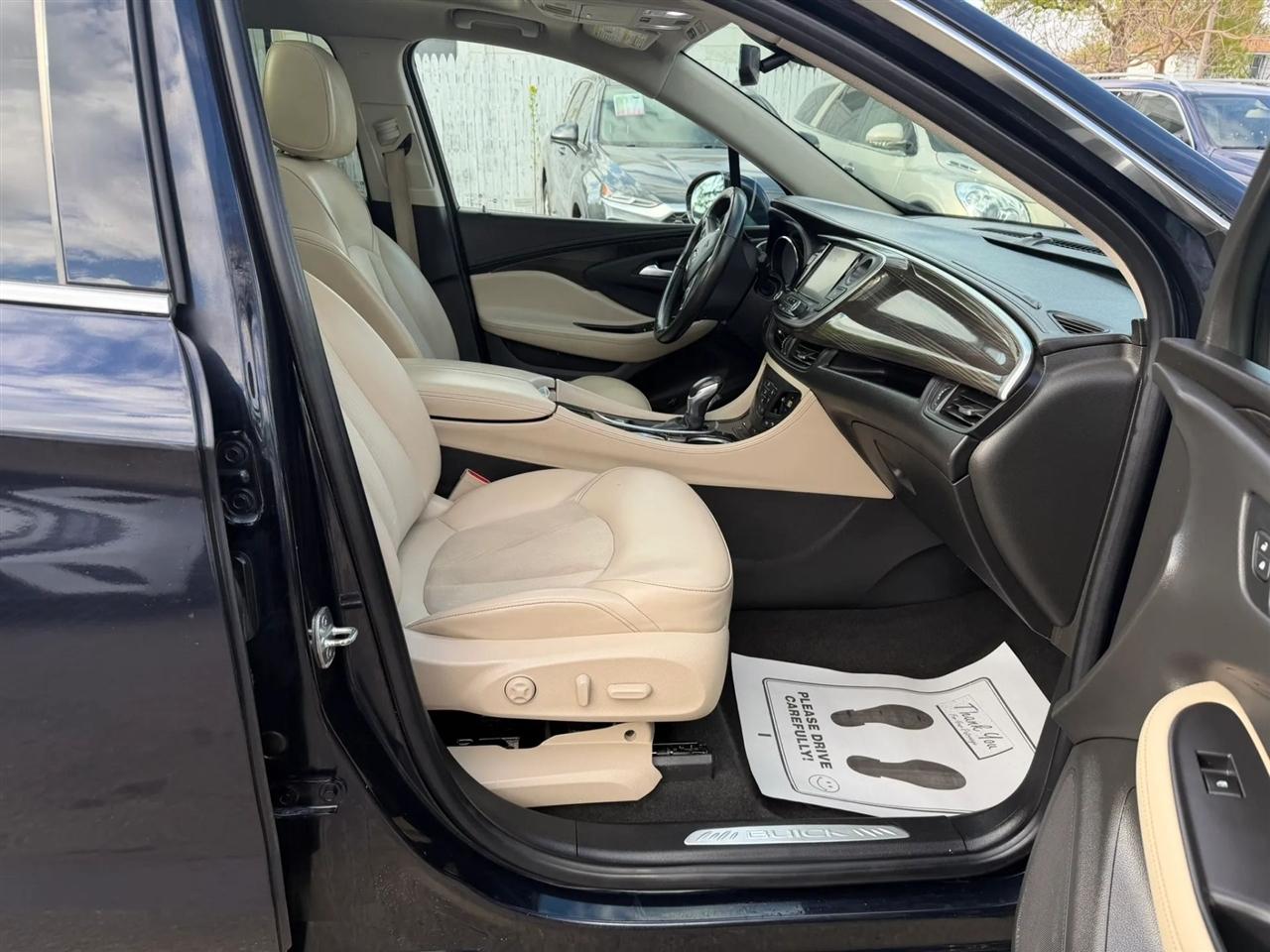 Buick Envision  2020