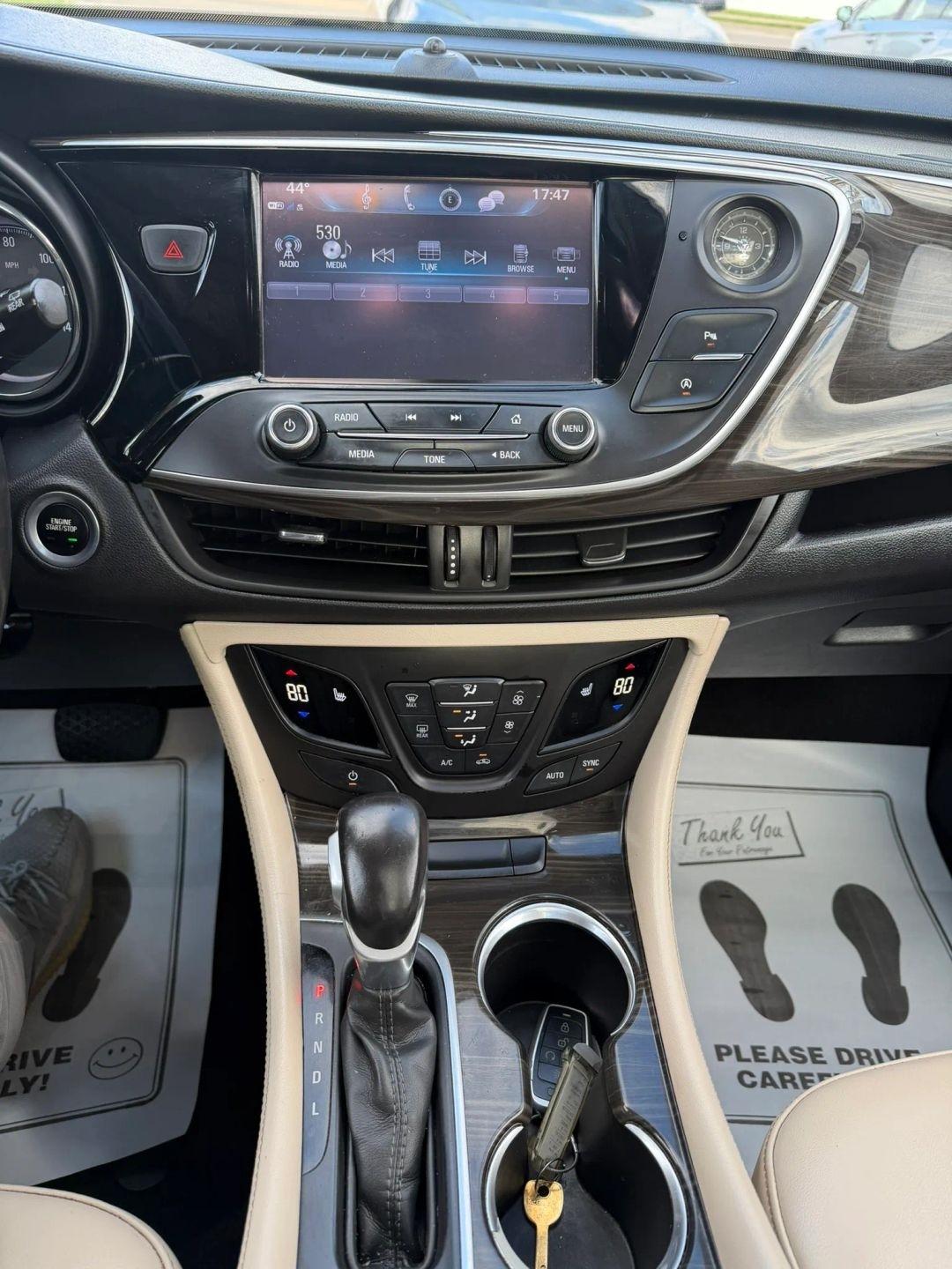 Buick Envision  2020