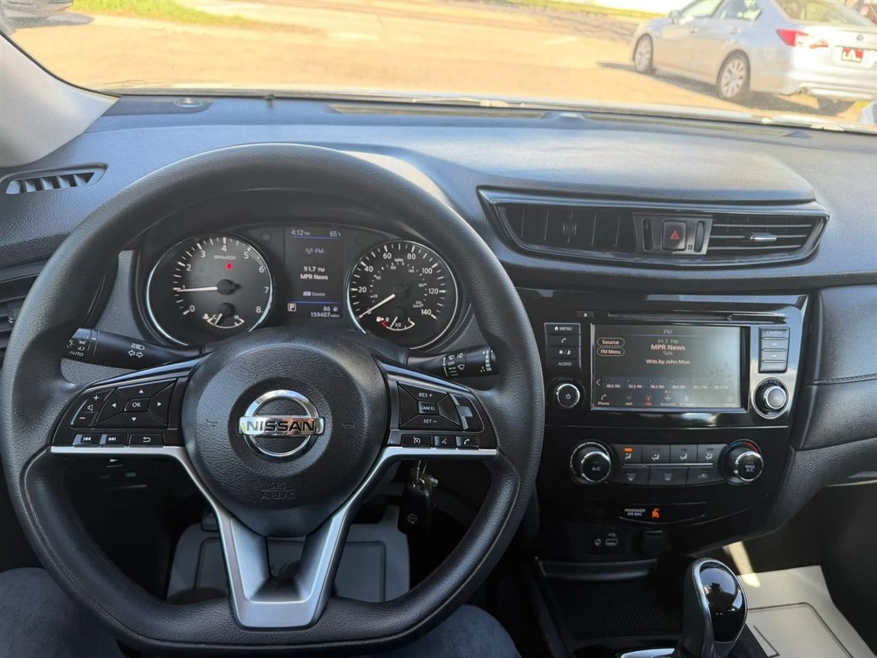 Nissan Rogue  2020