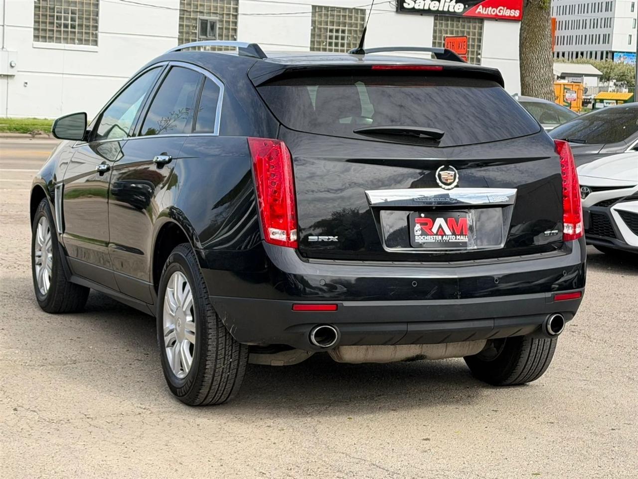 Cadillac SRX  2014