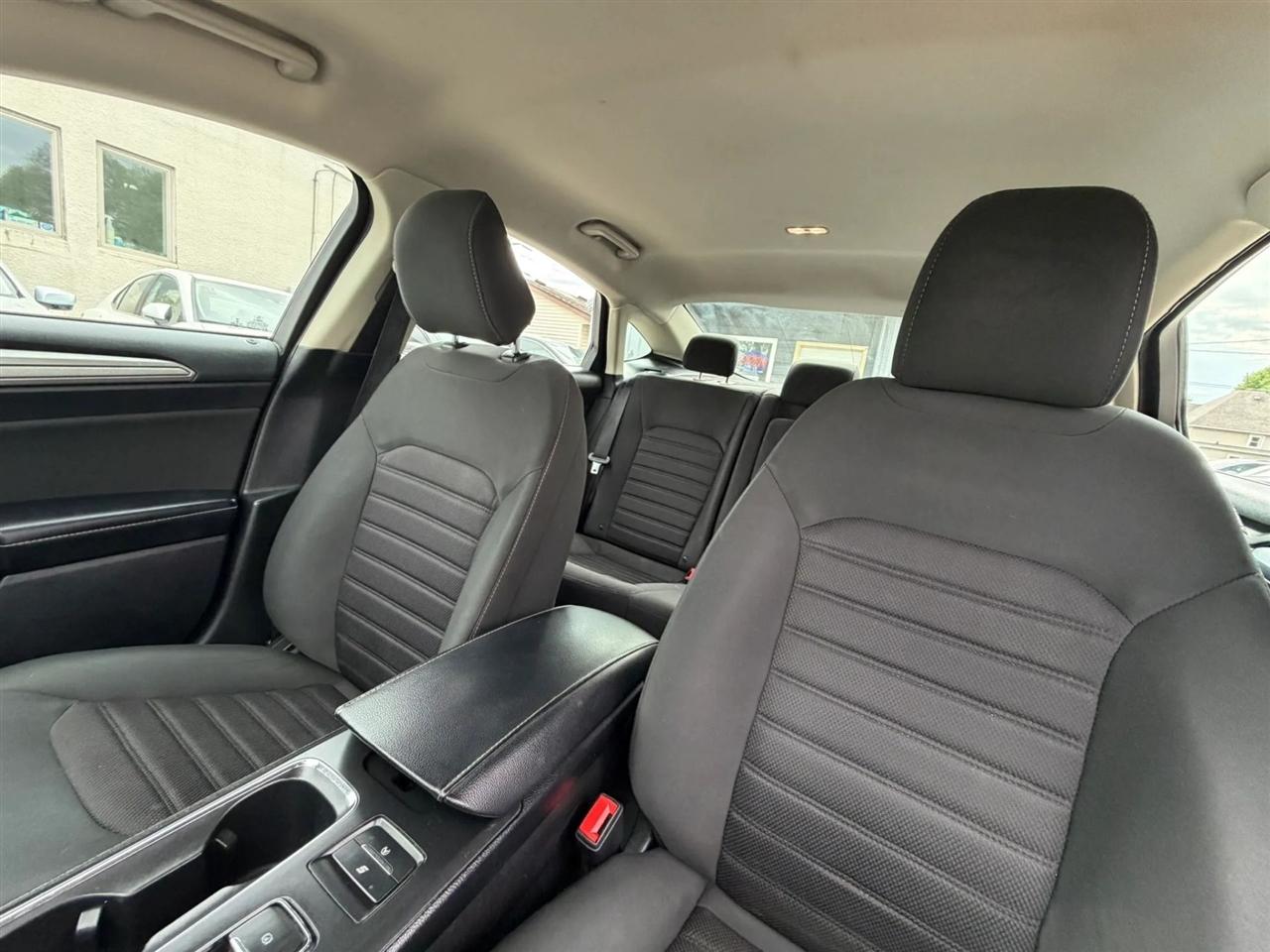 Ford Fusion  2020