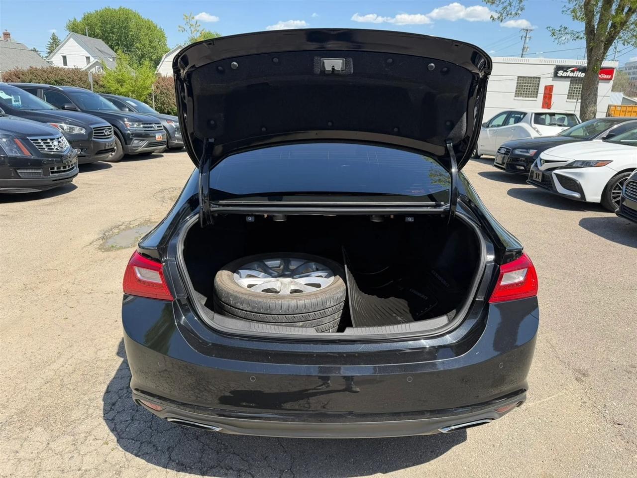 Chevrolet Malibu  2017