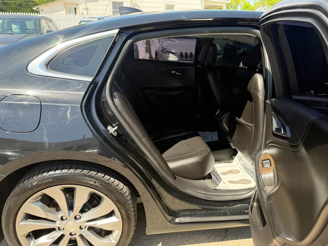 Chevrolet Malibu  2017