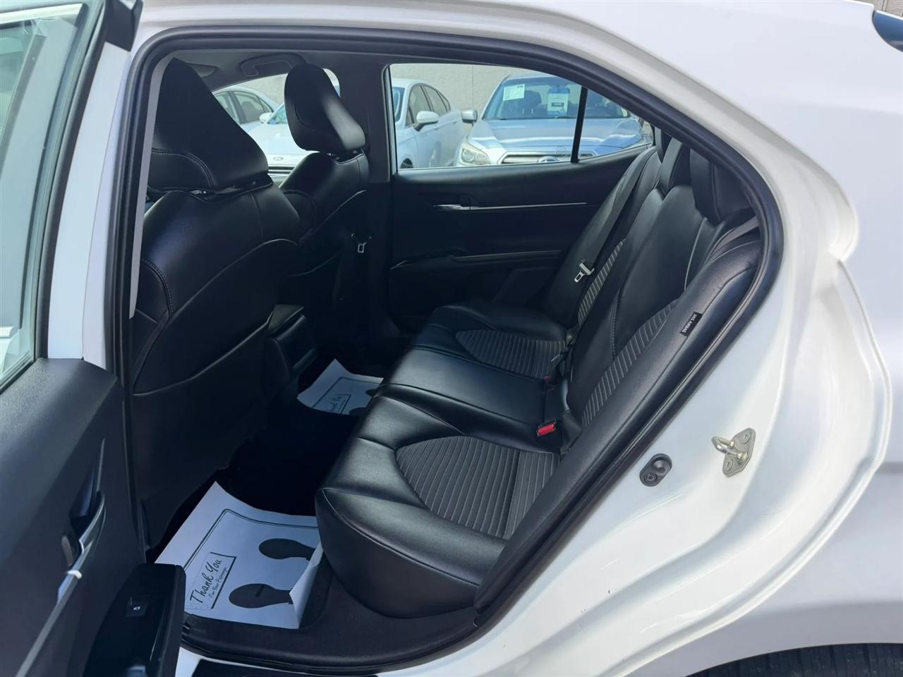 Toyota Camry  2020