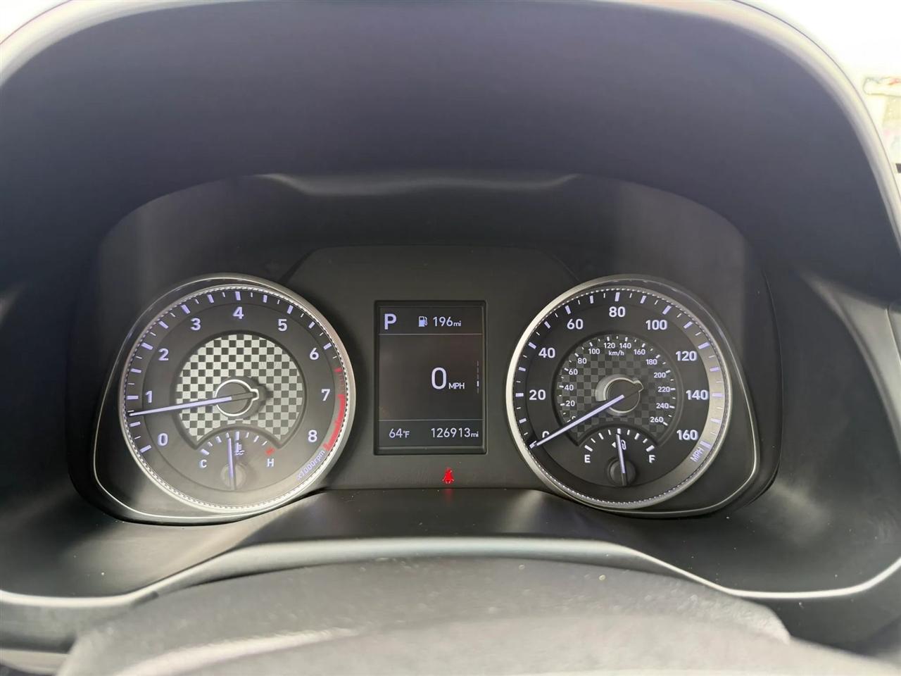 Hyundai Elantra  2020