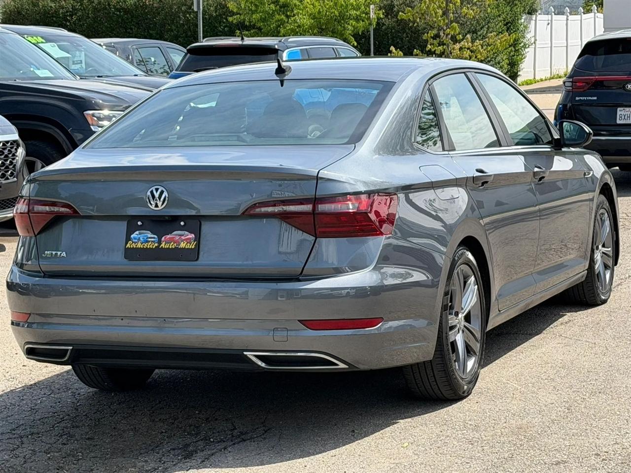 Volkswagen Jetta  2020