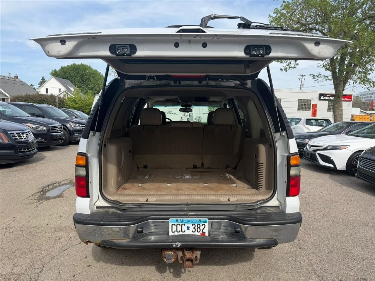 Chevrolet Tahoe  2004