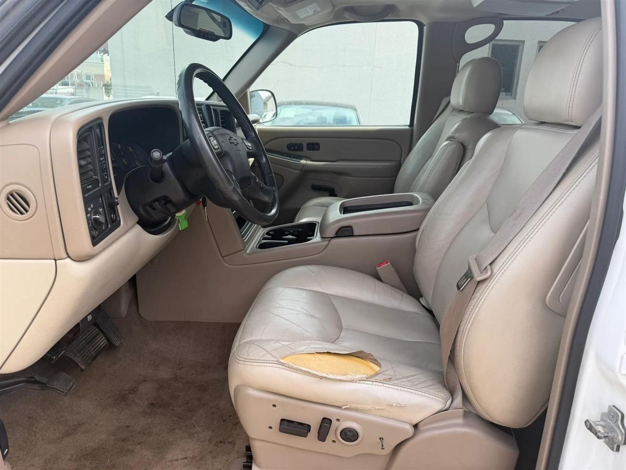 Chevrolet Tahoe  2004