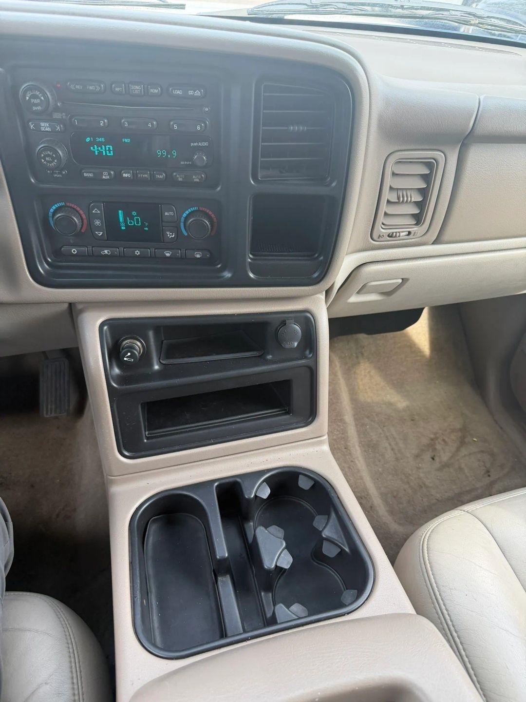 Chevrolet Tahoe  2004