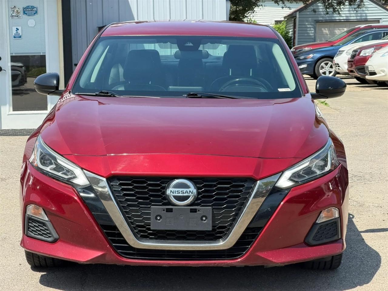Nissan Altima  2020