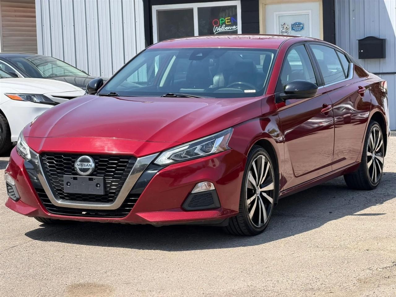 Nissan Altima  2020
