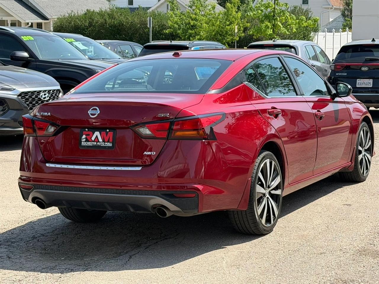 Nissan Altima  2020