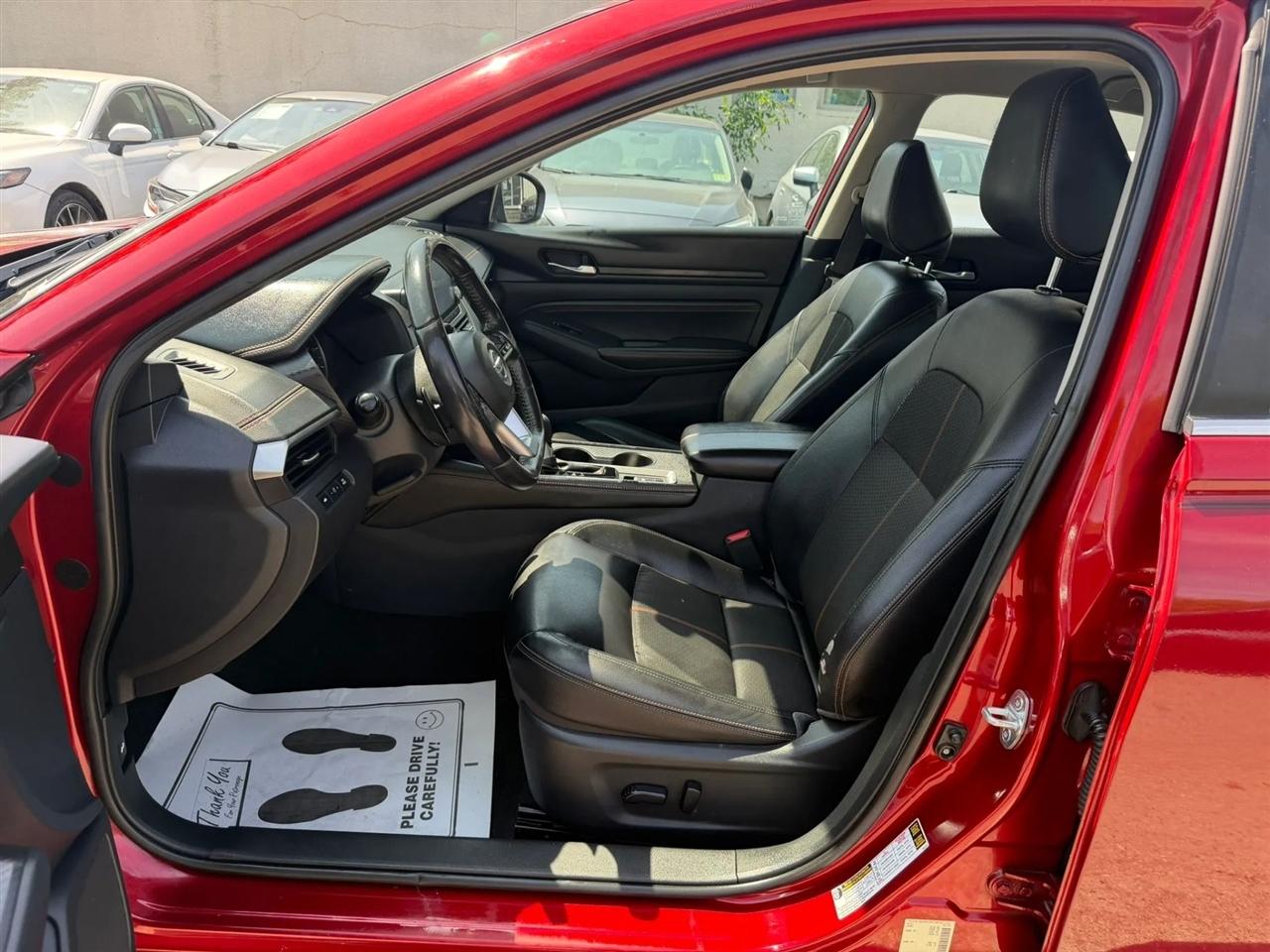 Nissan Altima  2020