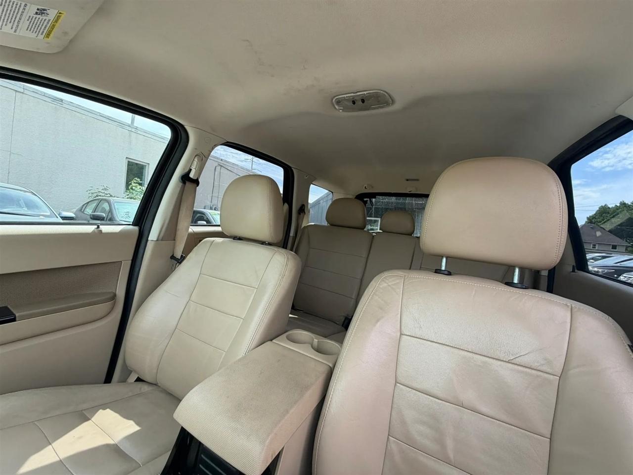 Ford Escape  2012