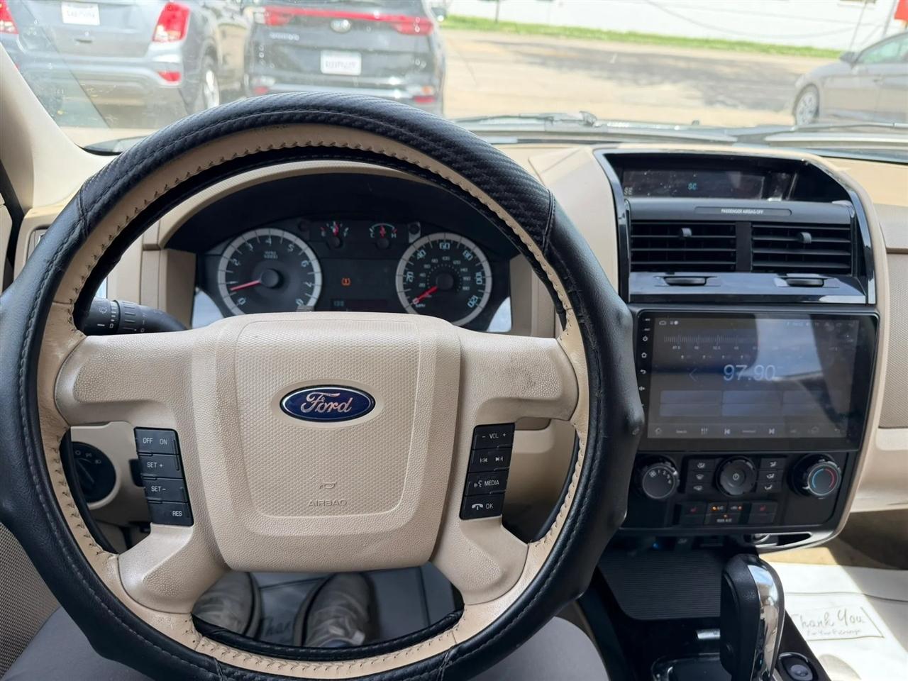 Ford Escape  2012
