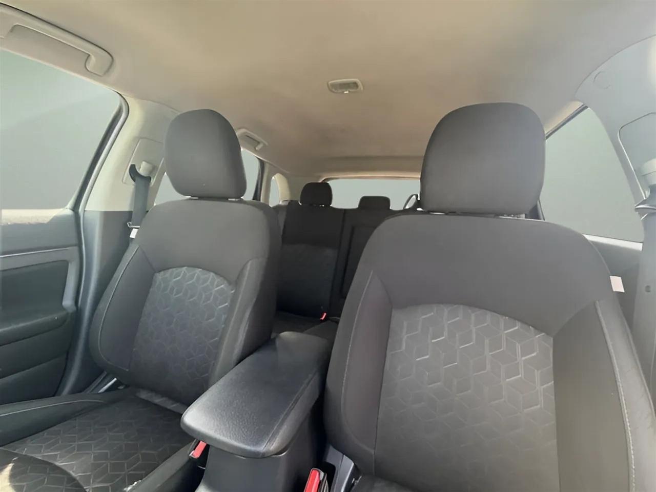 Mitsubishi Outlander Sport  2020