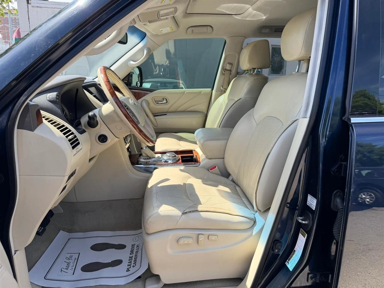 Infiniti QX80  2015