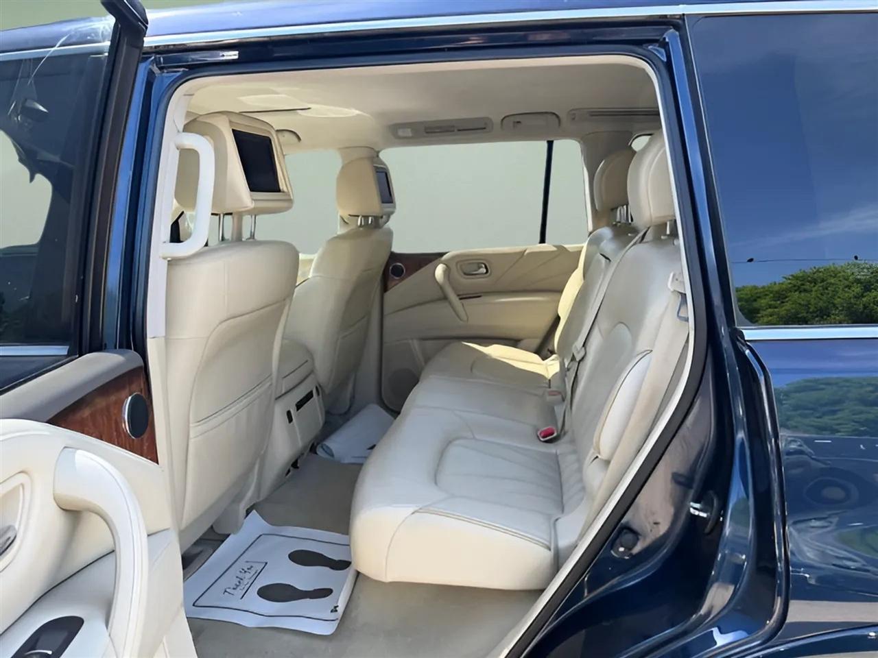 Infiniti QX80  2015