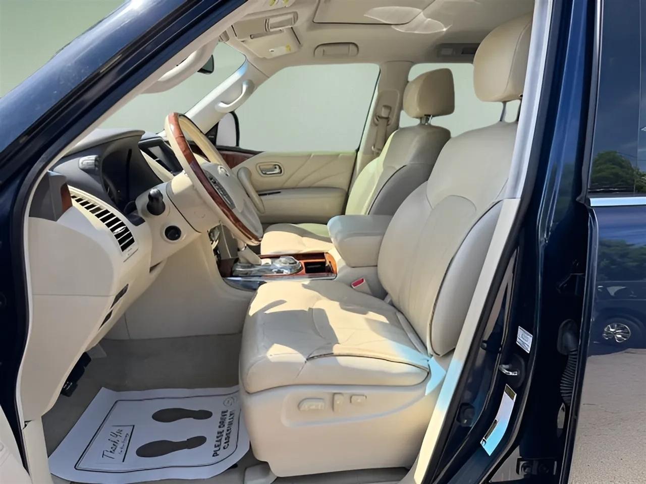 Infiniti QX80  2015
