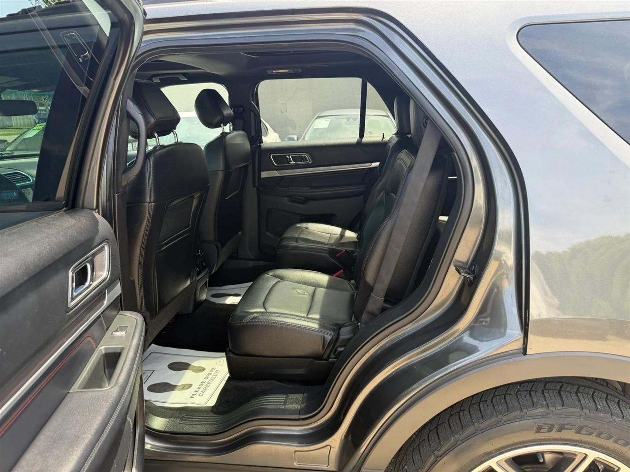 Ford Explorer  2016