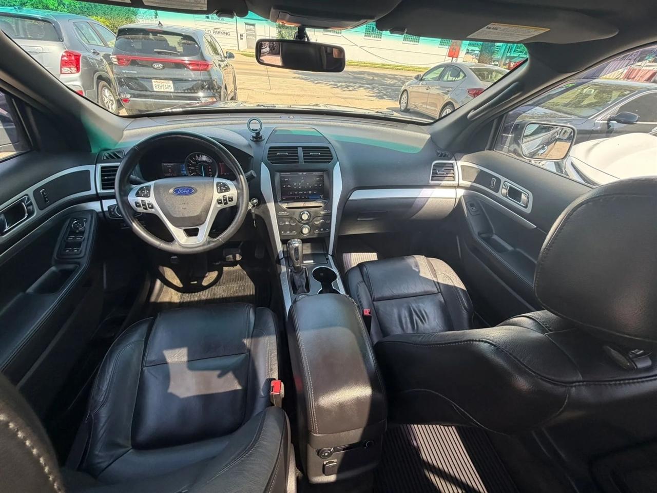 Ford Explorer  2015