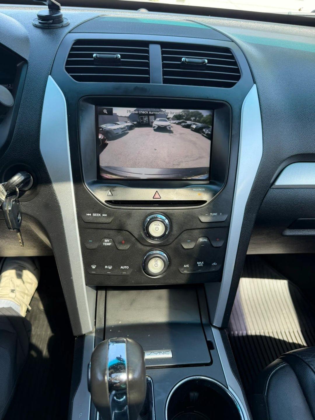 Ford Explorer  2015