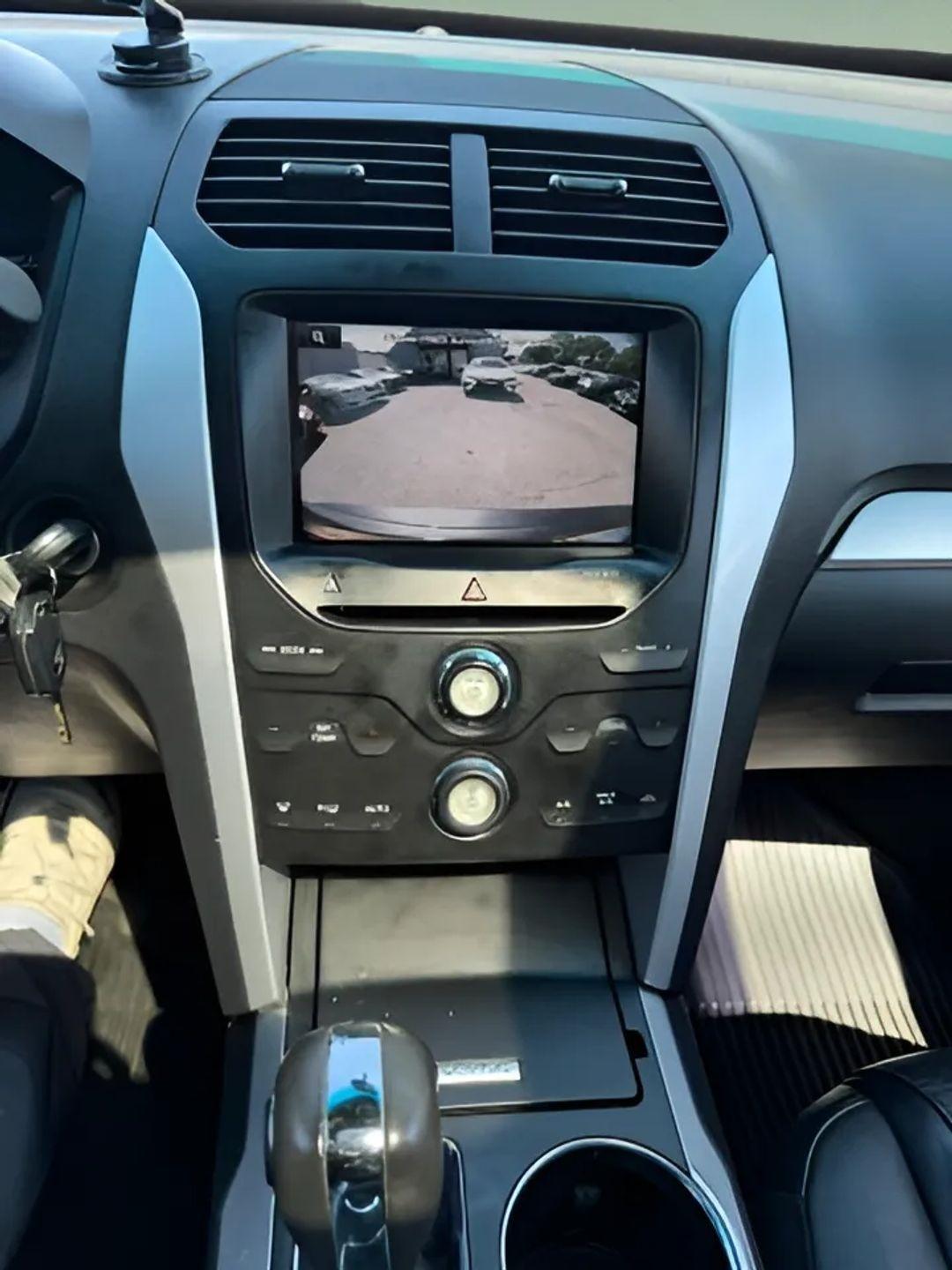 Ford Explorer  2015