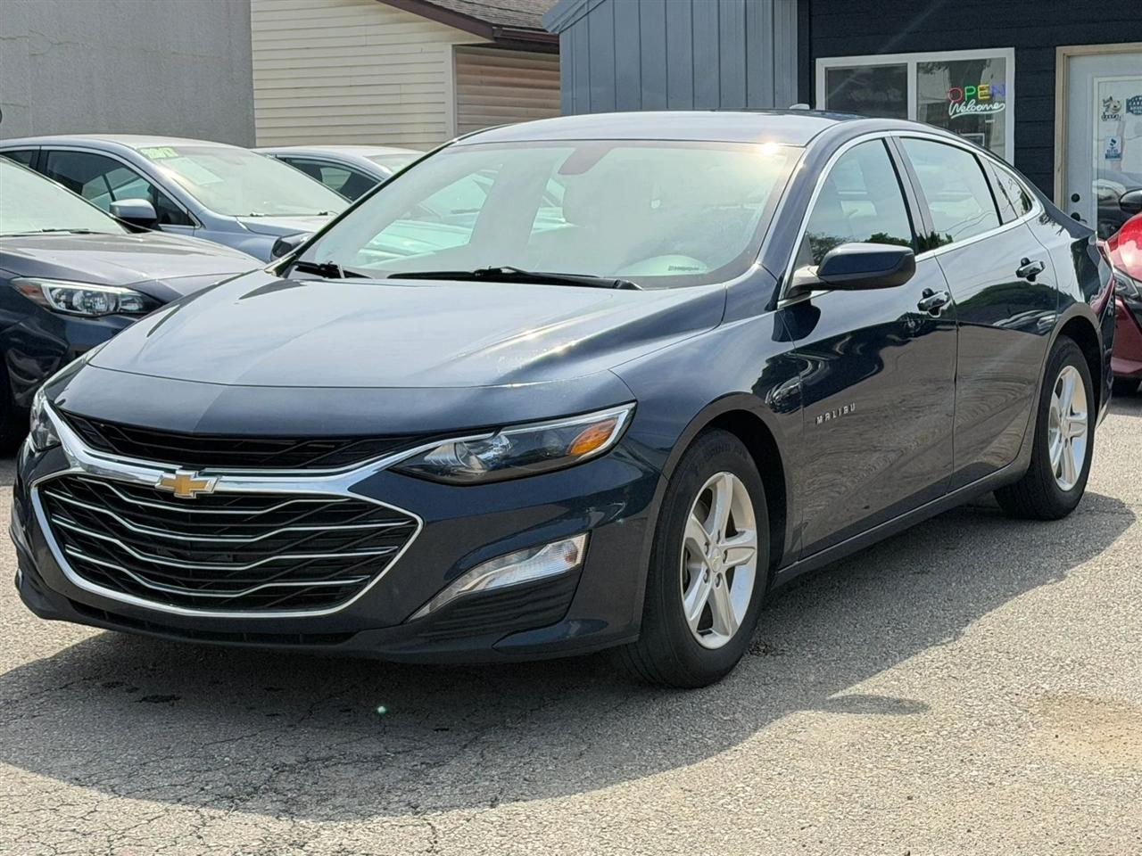 Chevrolet Malibu  2022