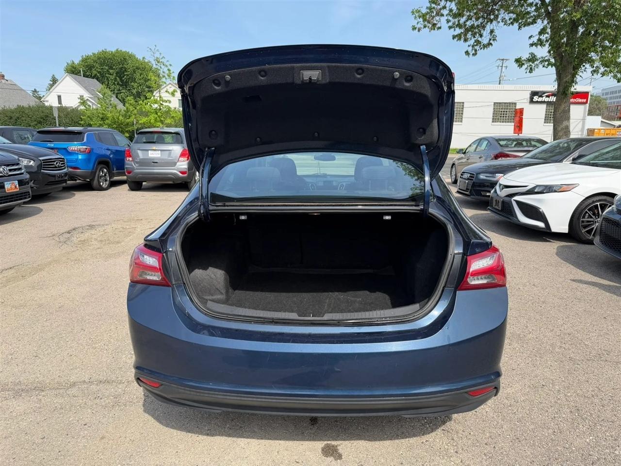 Chevrolet Malibu  2022