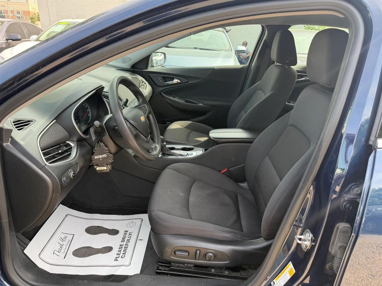 Chevrolet Malibu  2022