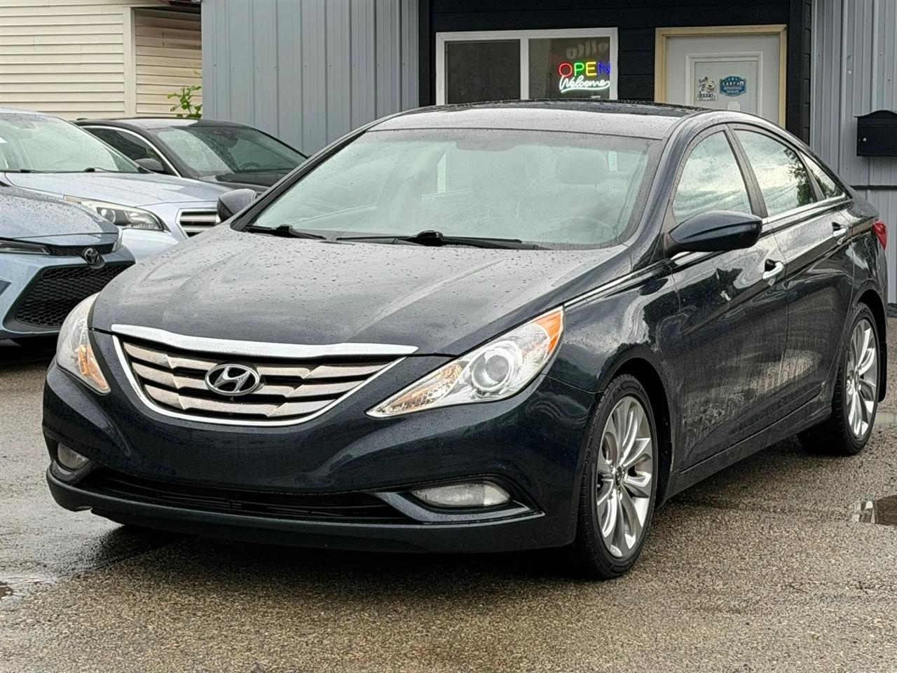 Hyundai Sonata  2012