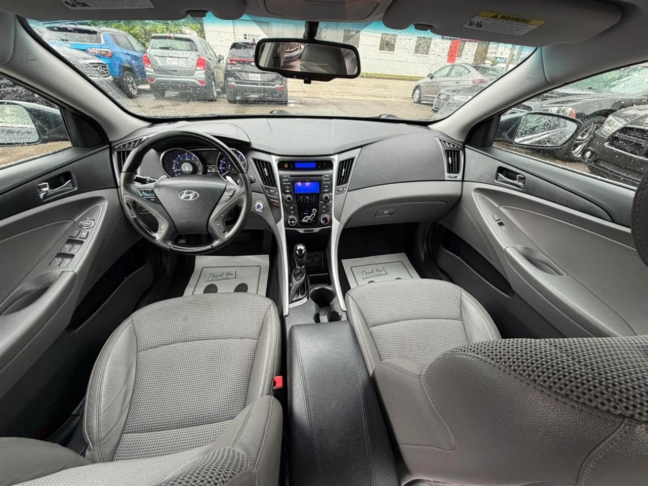 Hyundai Sonata  2012