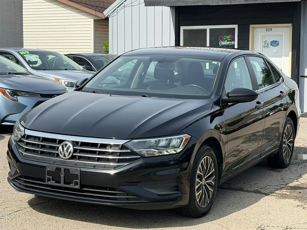 Volkswagen Jetta  2020