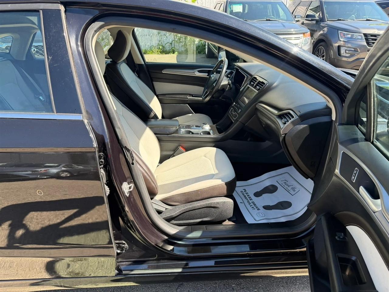 Ford Fusion  2020