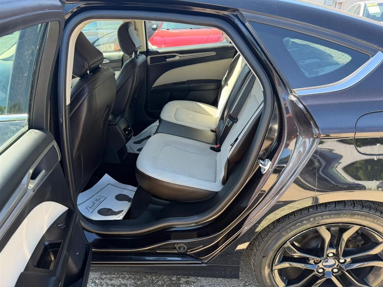Ford Fusion  2020