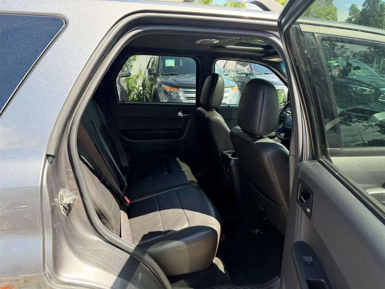 Ford Escape  2012