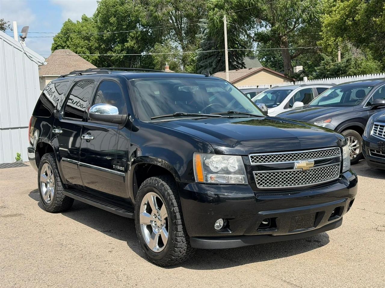 Chevrolet Tahoe  2011