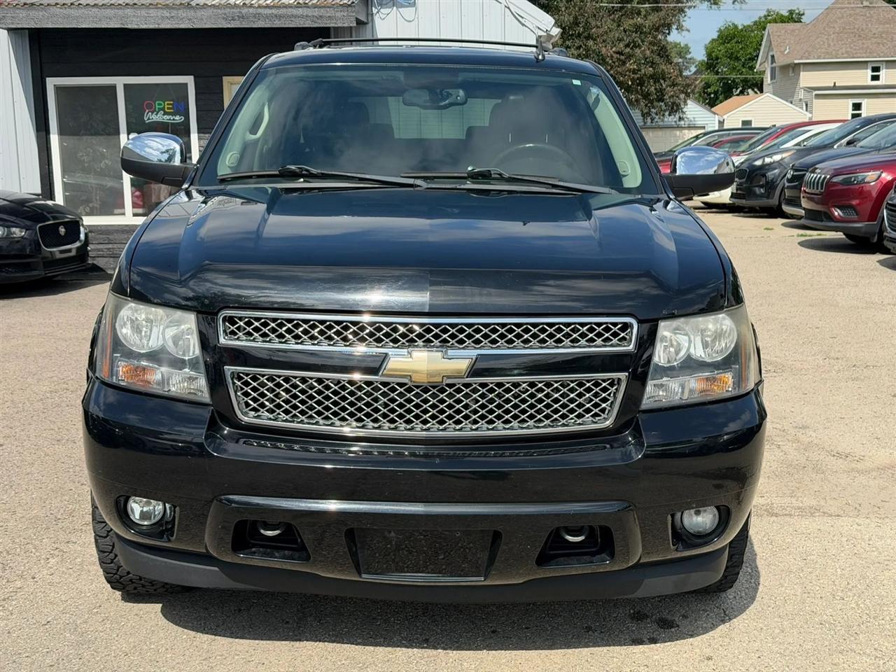 Chevrolet Tahoe  2011