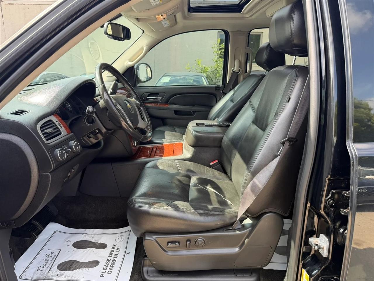 Chevrolet Tahoe  2011