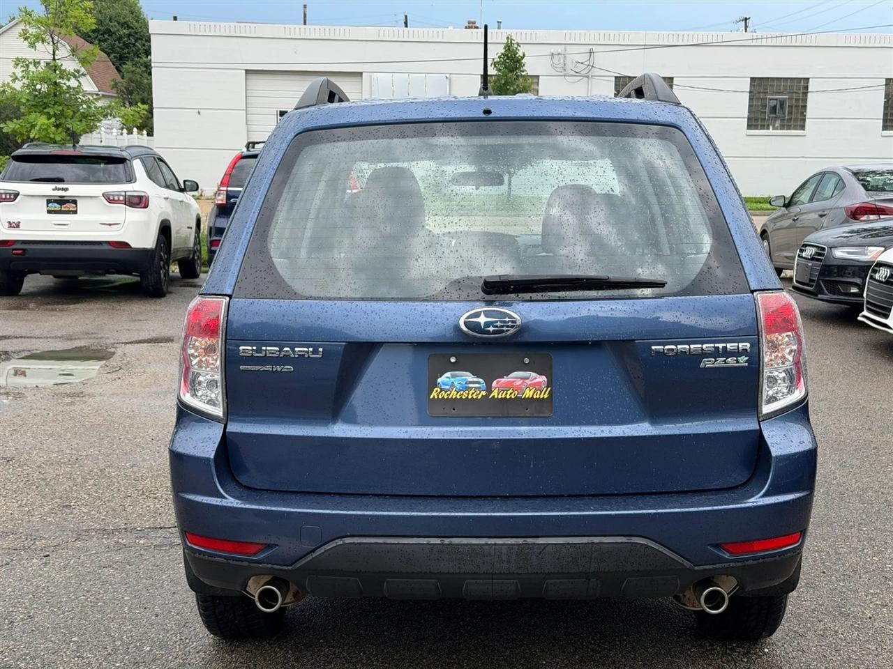 Subaru Forester  2011