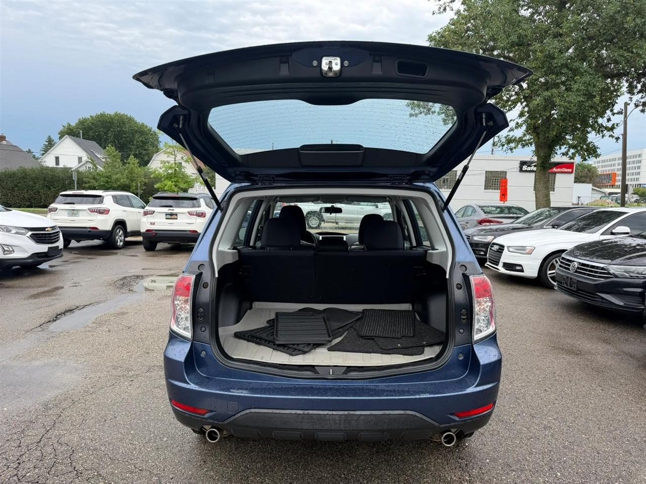 Subaru Forester  2011