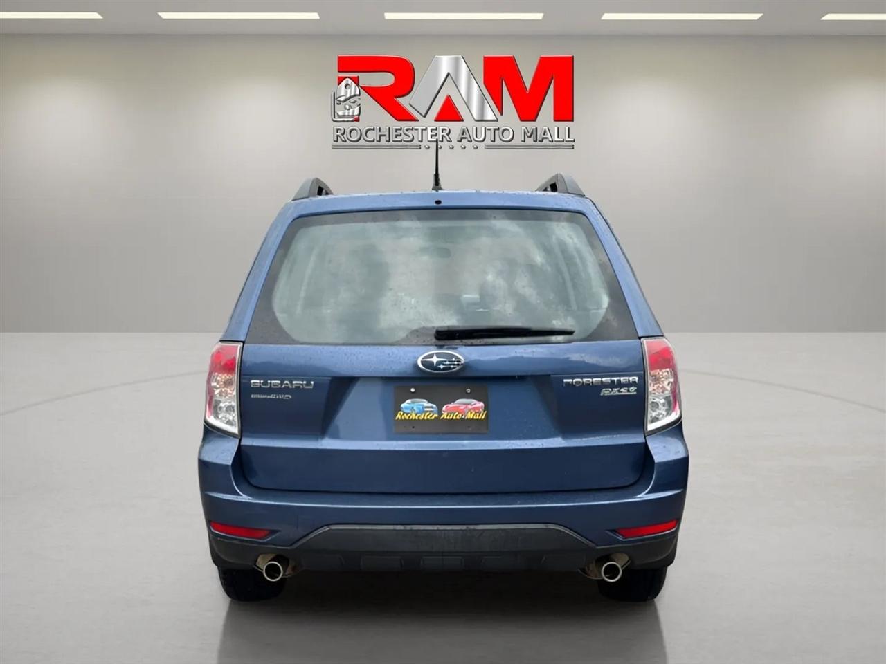 Subaru Forester  2011