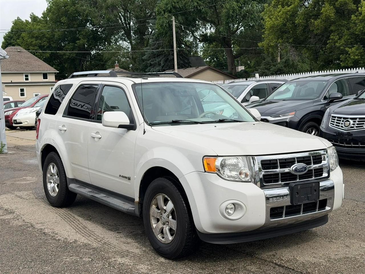 Ford Escape  2010
