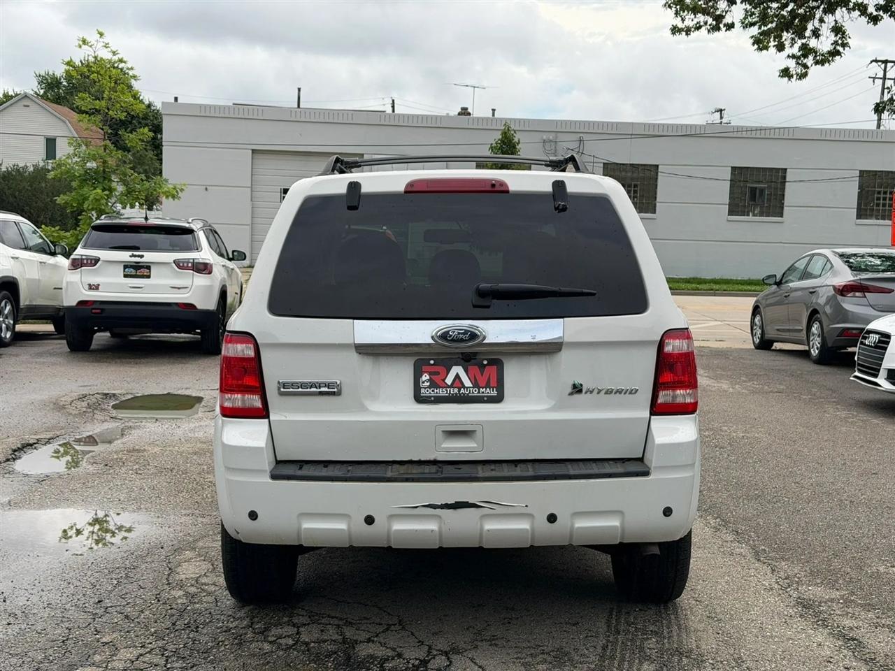 Ford Escape  2010