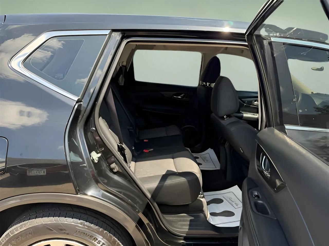 Nissan Rogue  2018
