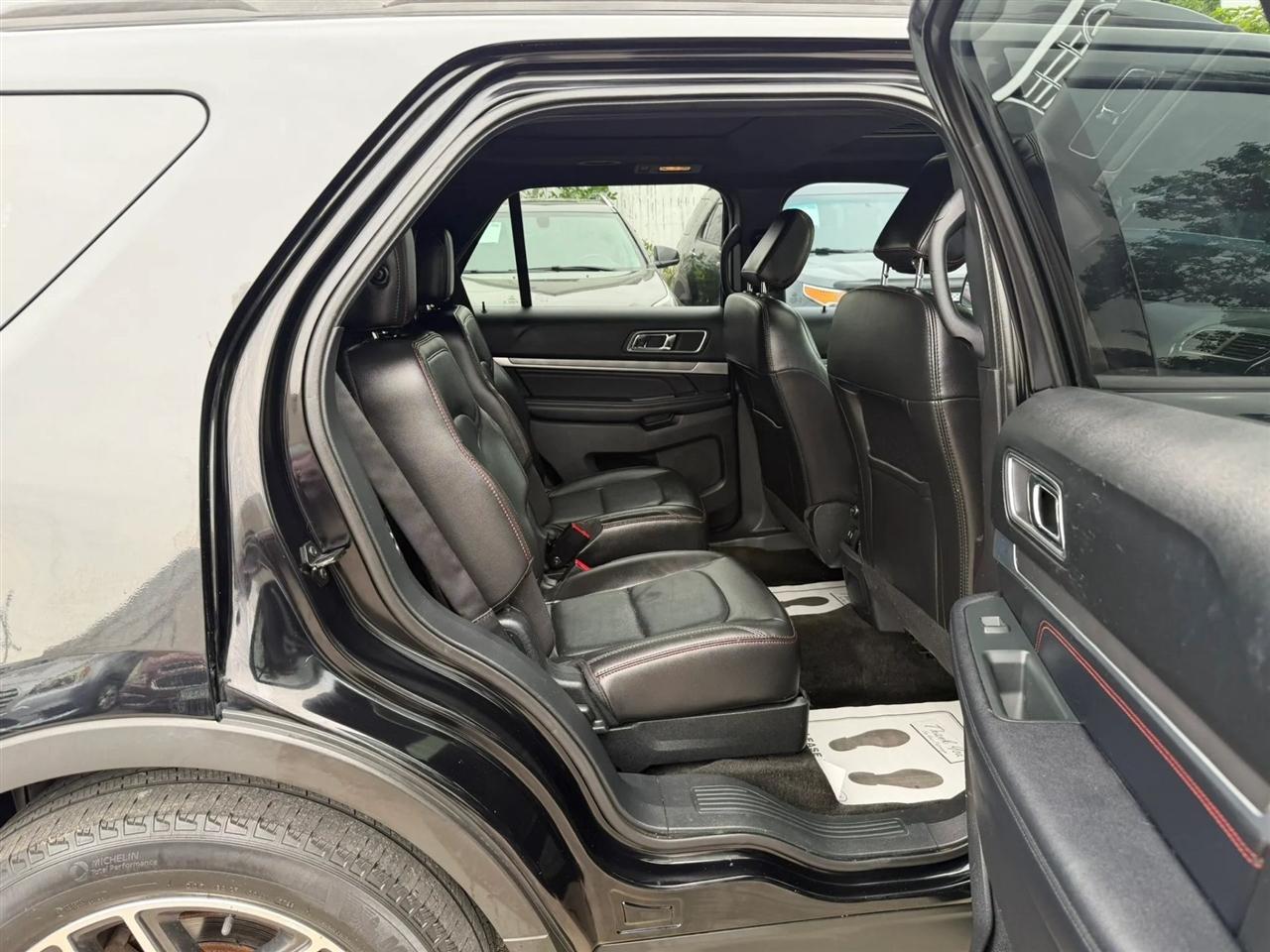 Ford Explorer  2018