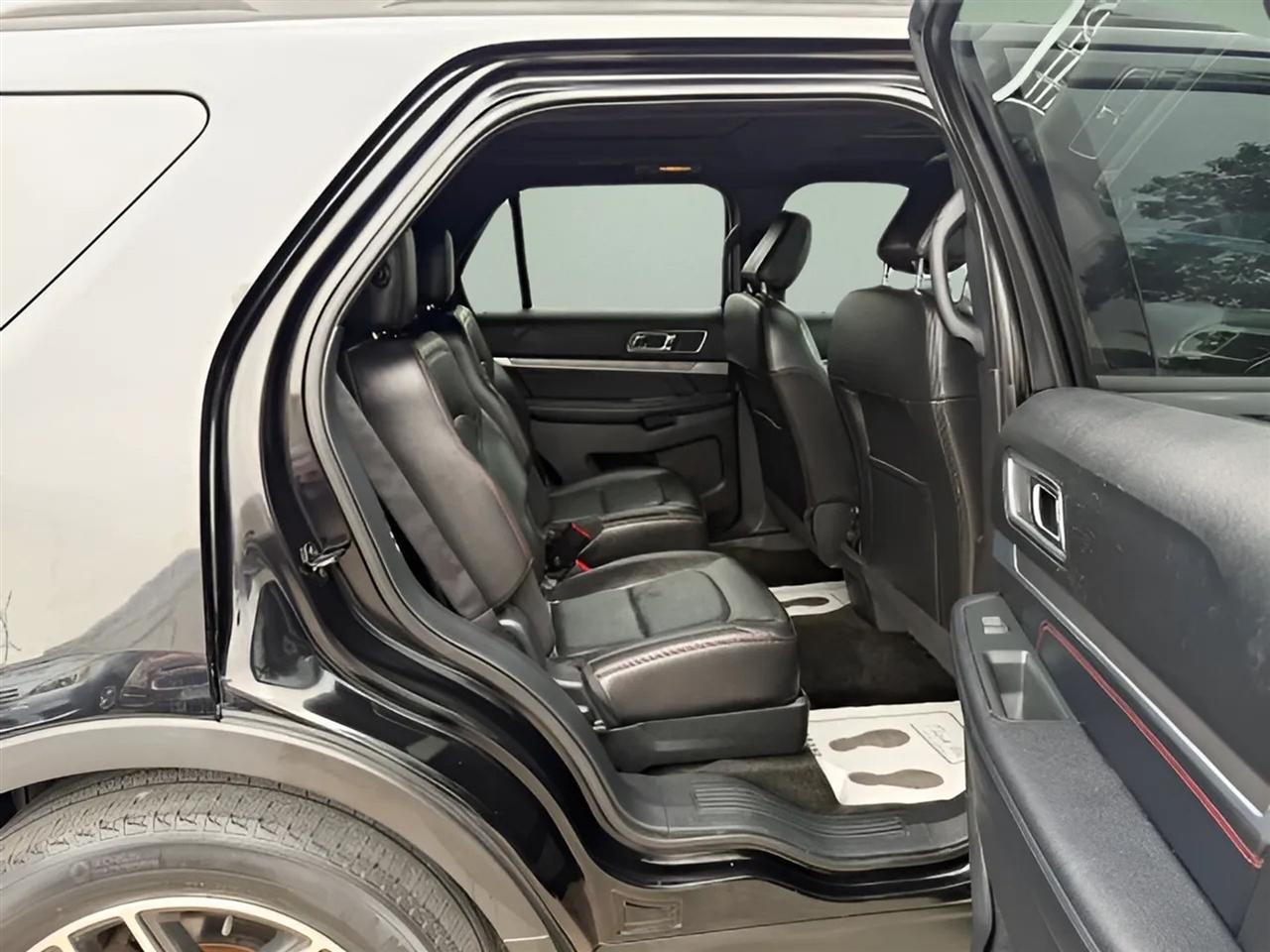 Ford Explorer  2018