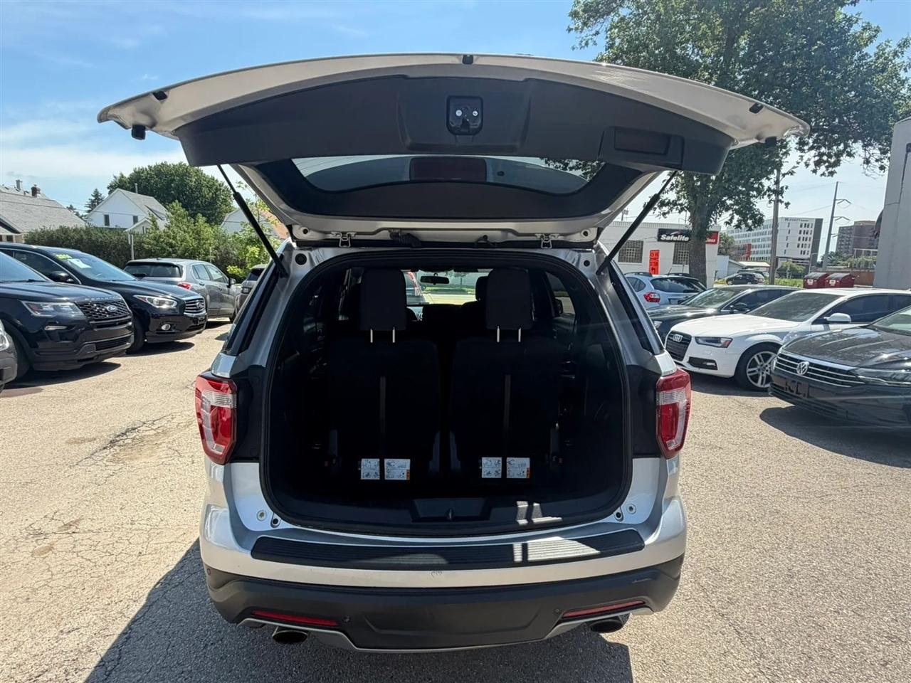 Ford Explorer  2018