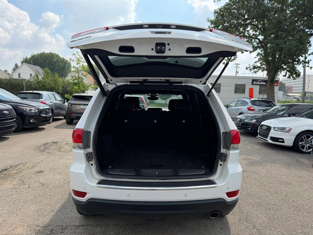 Jeep Grand Cherokee  2019