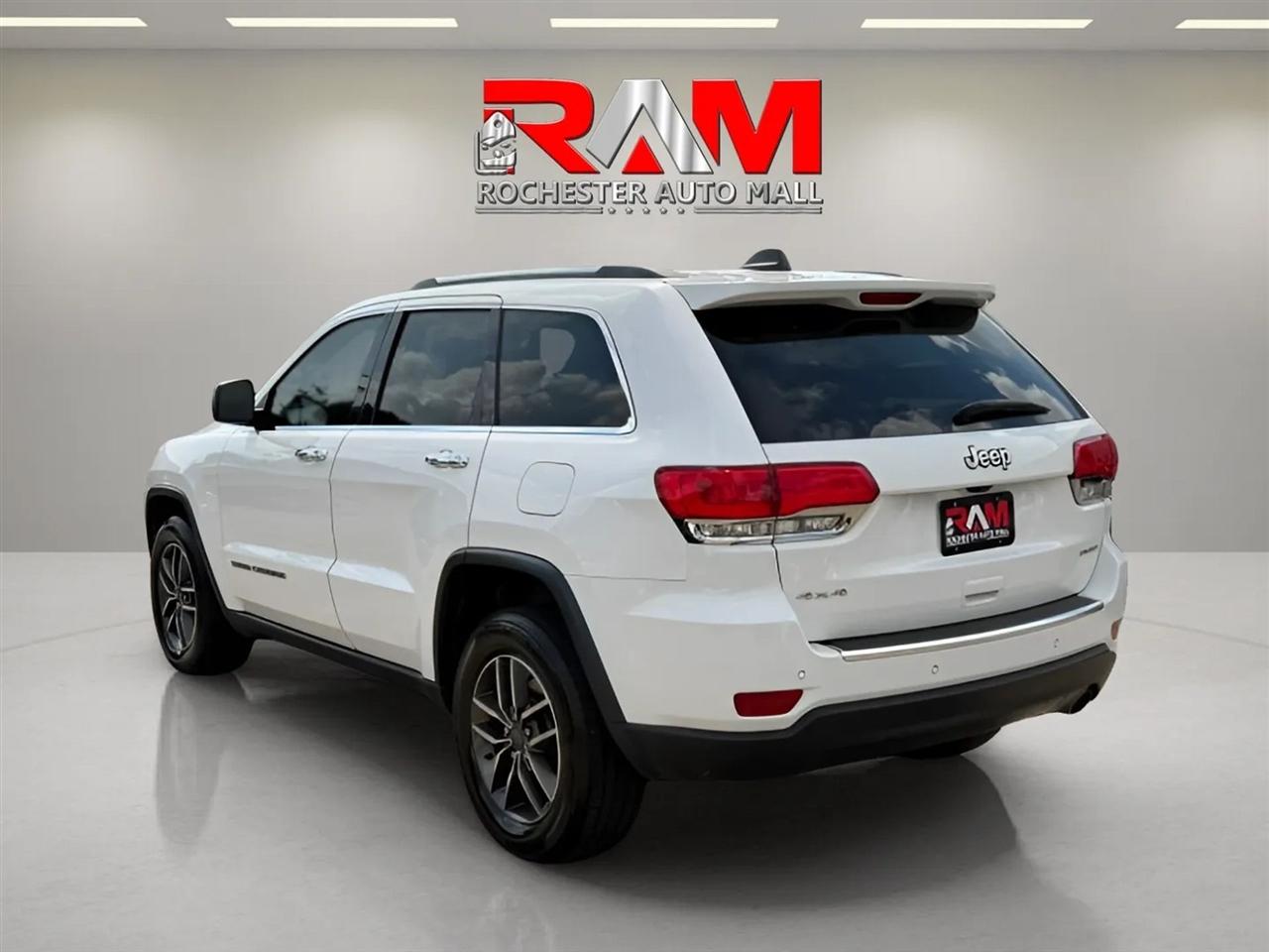 Jeep Grand Cherokee  2019